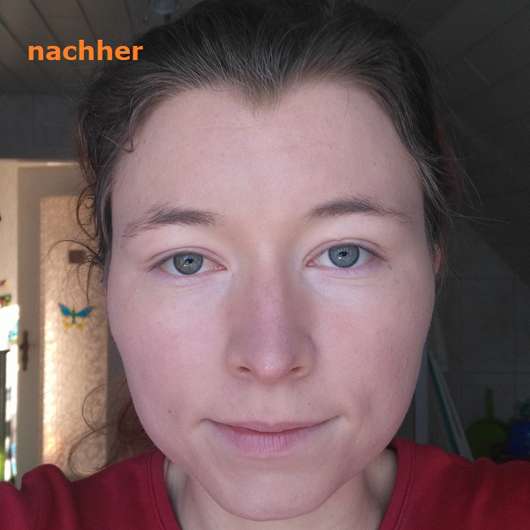 Gesicht mit Douglas Pearls Harmony Correcting Pearls Gesicht mit Douglas Pearls Harmony Correcting Pearls