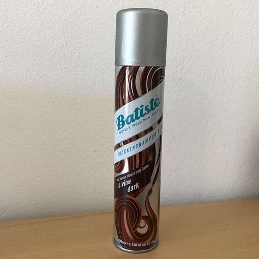<strong>Batiste</strong> Divine Dark Dry Shampoo