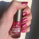 essence brushed metals nail polish, Farbe: 04 it’s my party