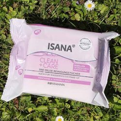 Produktbild zu ISANA CLEAN + CARE 3in1 milde Reinigungstücher