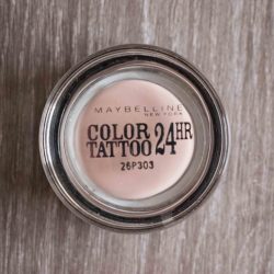 Produktbild zu Maybelline New York Eyestudio Color Tattoo 24HR Gel-Cream Eyeshadow – Farbe: 91 Crème de Rose