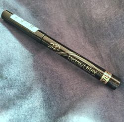 Produktbild zu ASTOR Perfect Stay 24h Precision Eyeliner Pen – Farbe: Black