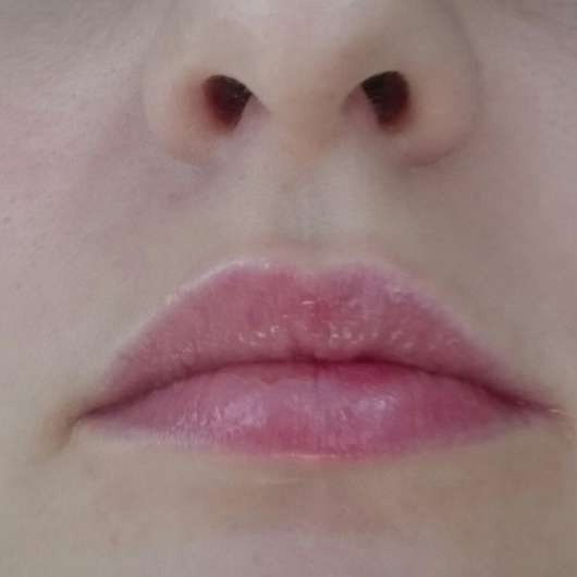 Test Lip Plumper LusciousLips antiaging lip treatment, Farbe 332
