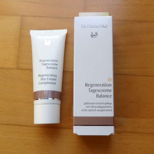 Dr. Hauschka Regeneration Tagescreme Balance - Verpackung und Tube