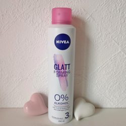 Produktbild zu NIVEA Glatt Forming Spray