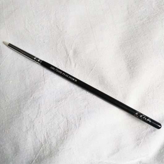Zoeva 240 Luxe Petit Pencil