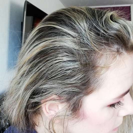 Batiste Rose Gold Trockenshampoo - Haare vor der Anwendung