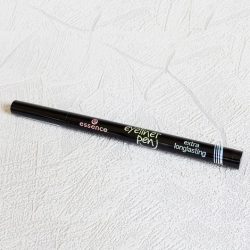 Produktbild zu essence eyeliner pen extra longlasting