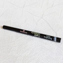 Produktbild zu essence eyeliner pen extra longlasting