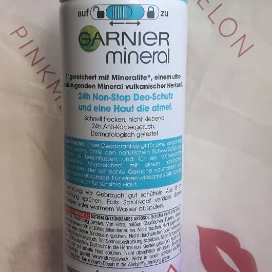 Garnier mineral Pure Frische Blütensanftes Hautgefühl Deodorant Spray - Rückseite