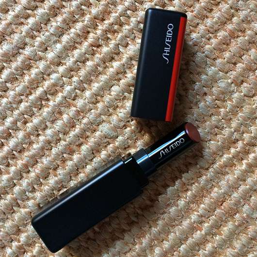 Shiseido VisionAiry Gel Lipstick, Farbe: 223 Shizuka Red - geöffnet