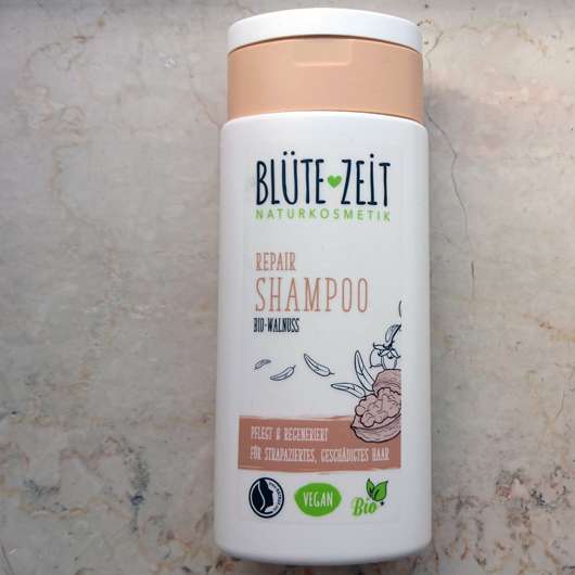 <strong>Blüte-Zeit</strong> Repair Shampoo Bio-Walnuss