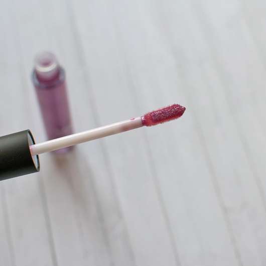 e.l.f. Cosmetics Prismatic Lip Gloss, Farbe: Amethyst - Applikator