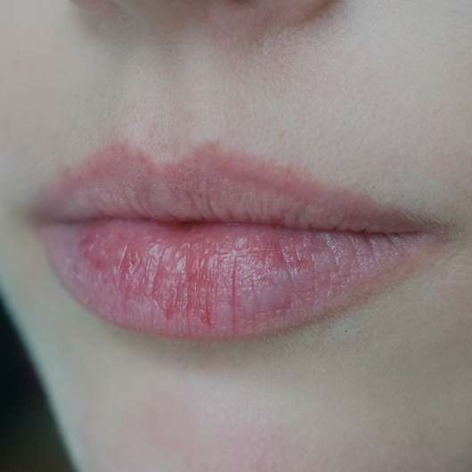 Lippen ohne e.l.f. Cosmetics Prismatic Lip Gloss, Farbe: Amethyst