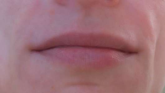 Lippen ohne Dionis Goat Milk Lip Balm "Peach"