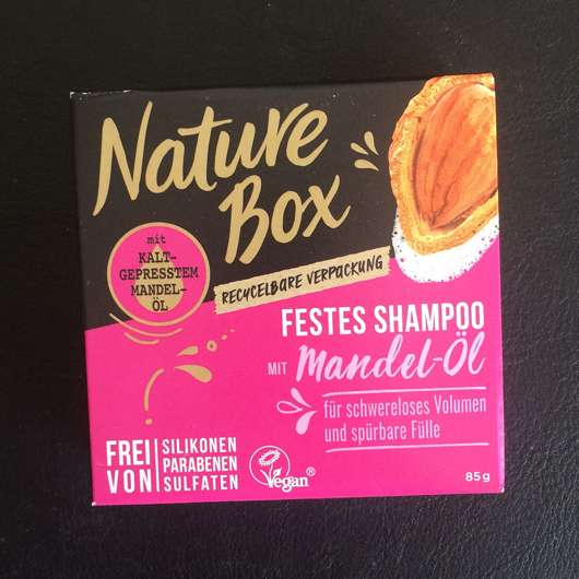 Test Shampoo Nature Box Festes Shampoo Mit Mandel Ol Testbericht Von Estrelladecanela