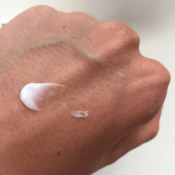 DIONIS Goat Milk Hand Cream "Vanilla Bean" - Konsistenz