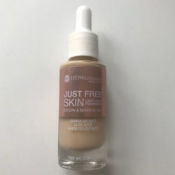Produktbild zu HYPOAllergenic Just Free Skin Light Liquid Foundation – Farbe: 02 Natural