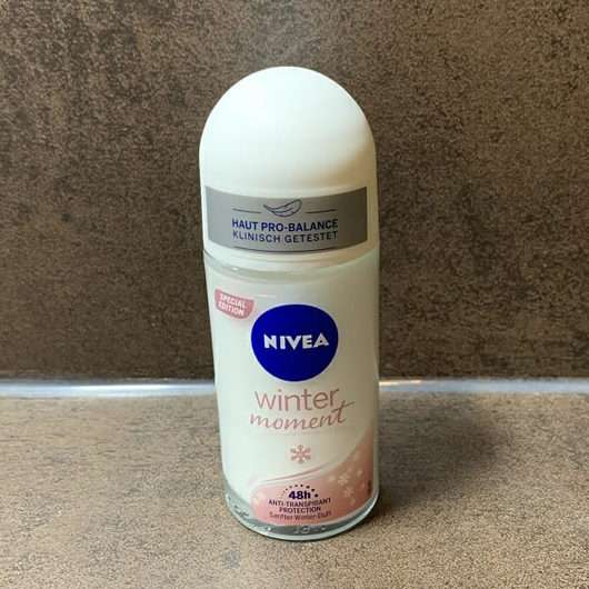 <strong>NIVEA</strong> winter moment Anti-Transpirant Roll-On (LE)