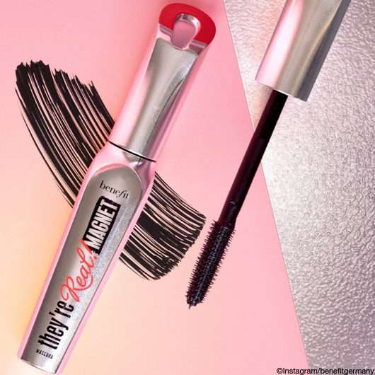 benefit: They’re Real! Magnet Extreme Lengthening Mascara