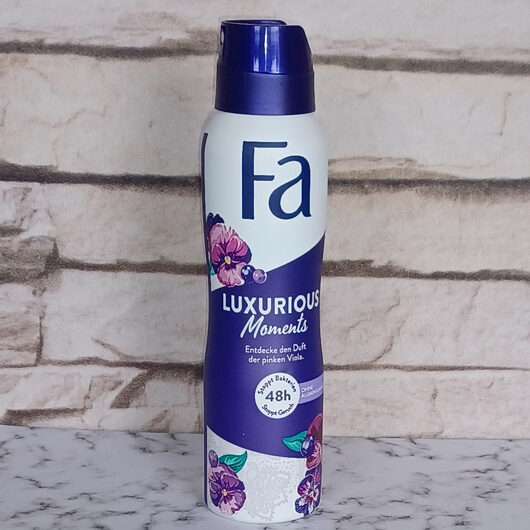 <strong>Fa Luxurious Moments</strong> Deodorant Spray