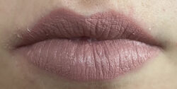 Lippen mit trend IT UP Waterdrop Lip Color, Farbe: 060