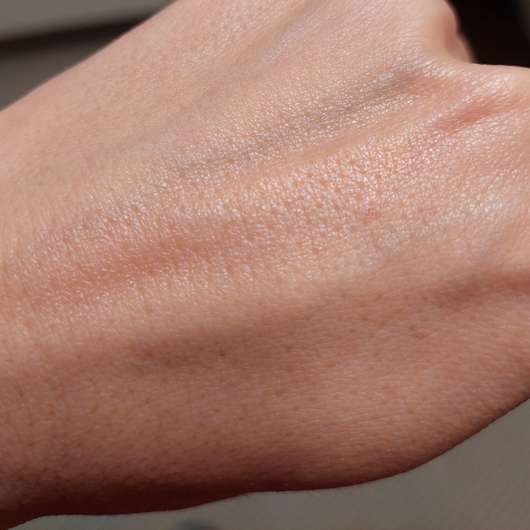 Swatch auf der Haut - Pixi +C Vit Lip Brightener Swatch auf der Haut - Pixi +C Vit Lip Brightener