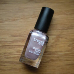 Produktbild zu trend IT UP Quick Dry Nail Polish – Farbe: 090