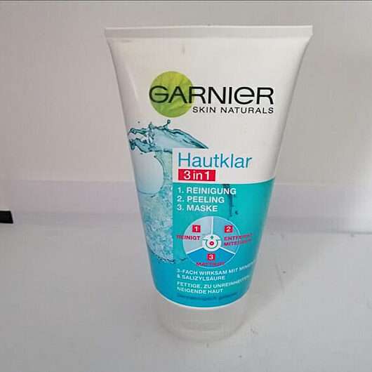 <strong>Garnier Skin Naturals</strong> Hautklar 3in1 Reinigung + Peeling + Maske